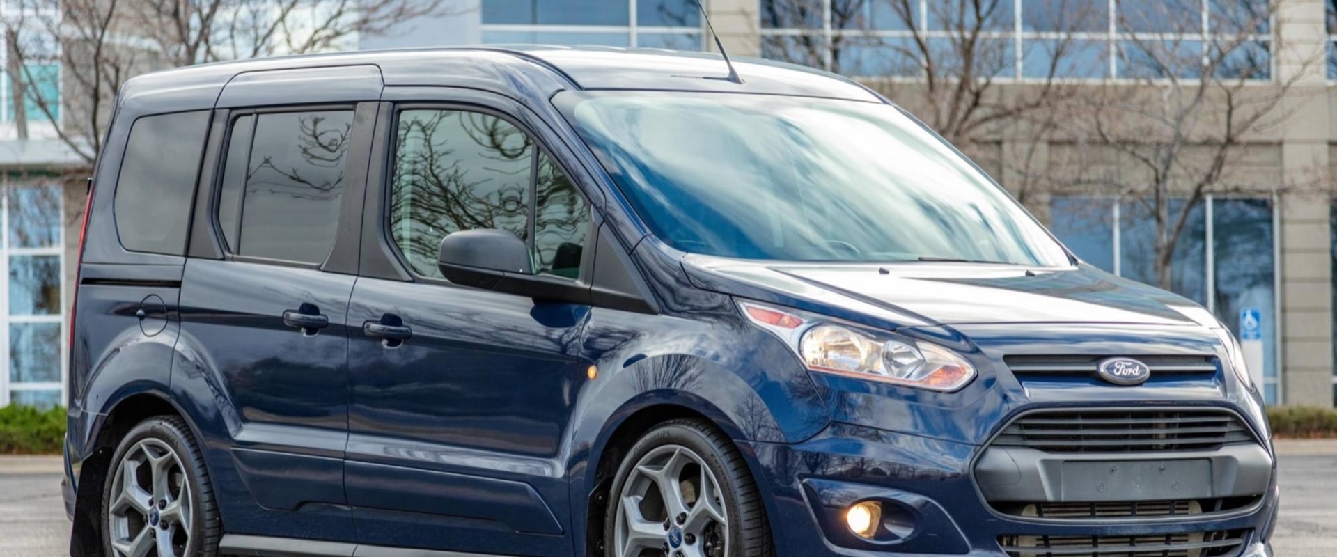 The Ford Automobile Owners Club: Connecting Ford Enthusiasts